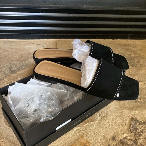 Banana Republic black suede slides size 9 - Picture 2 of 5
